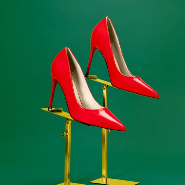 Tacones Altos Rojos de Cuero Lacado | LUISON