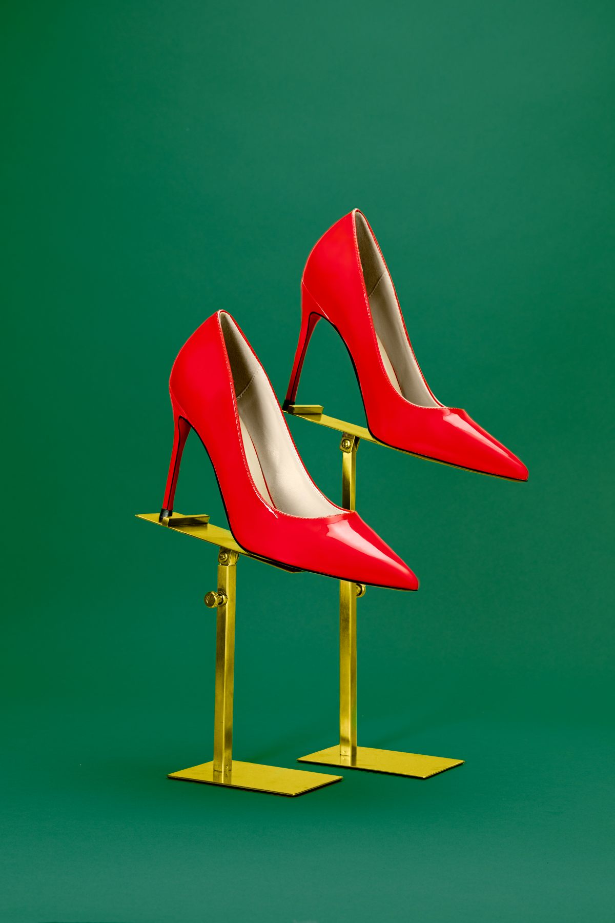 Tacones Altos Rojos de Cuero Lacado | LUISON